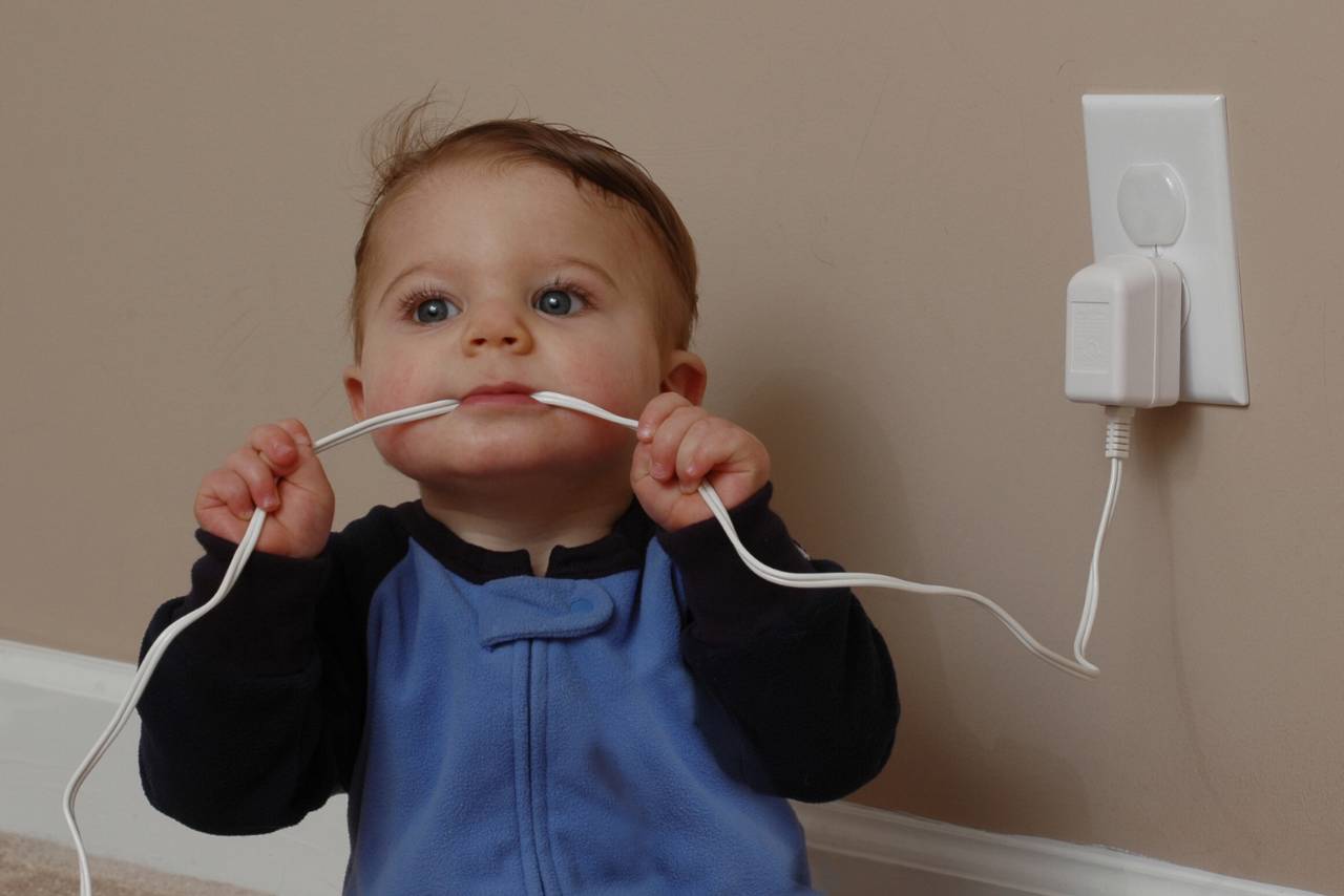 10 Electrical Safety Tips Every Homeowner Should know | Electrician - Mimiti