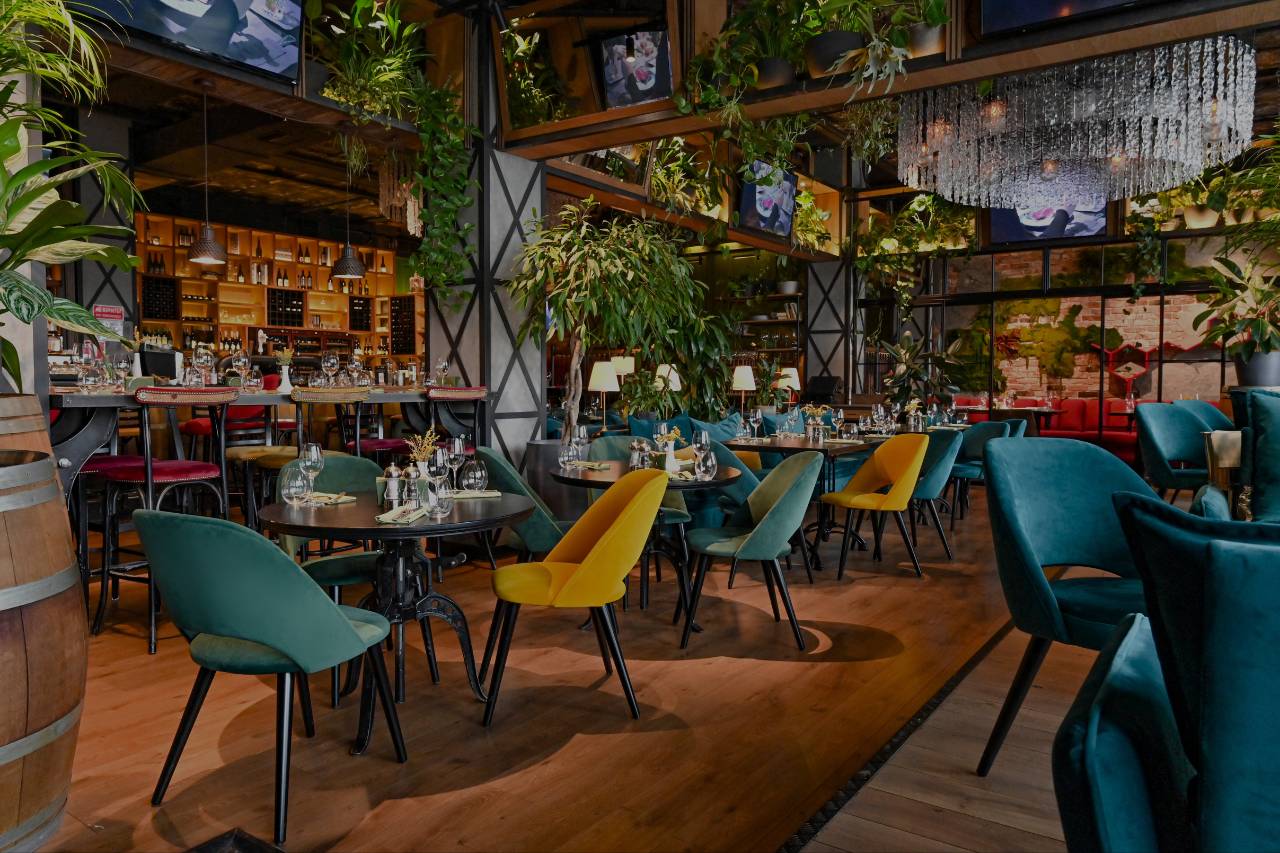Interior Design for Commercial Spaces | Interior Design - Mimiti