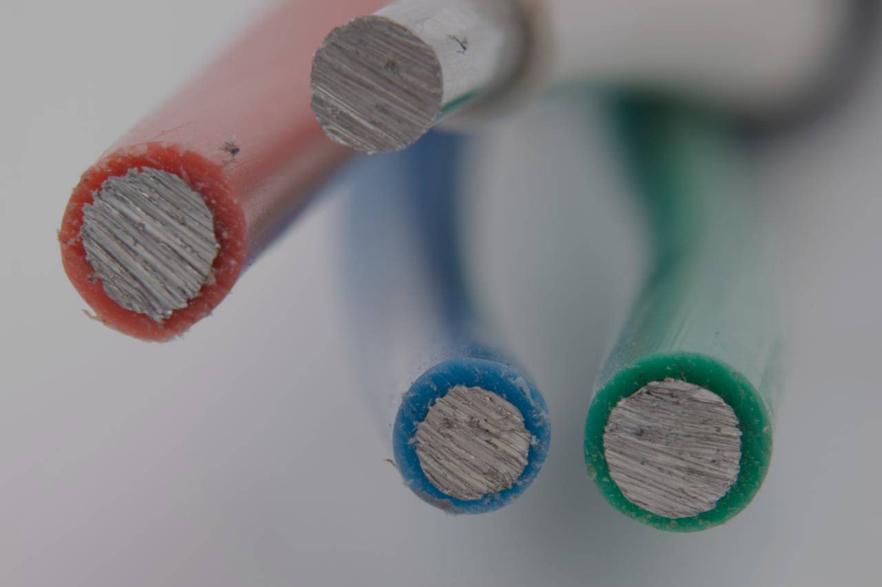 Signs Your Home Needs Electrical Rewiring | Mimiti